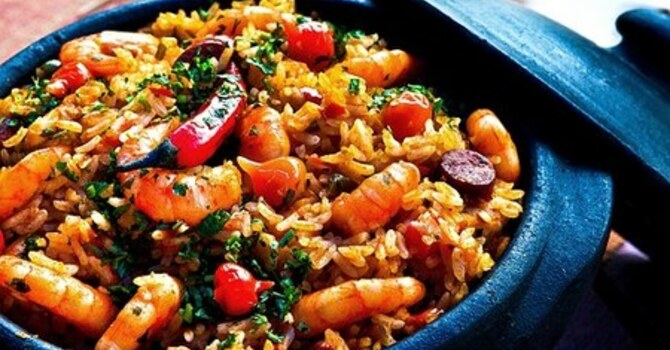 Neighbourhood Potluck Dinner & Movie. Saturday, Jan. 26 image