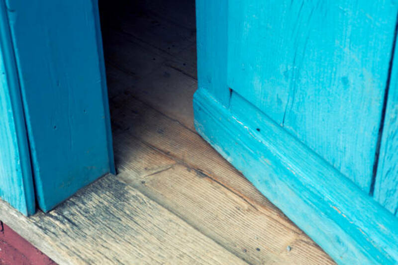 AM Service/ At the Threshold